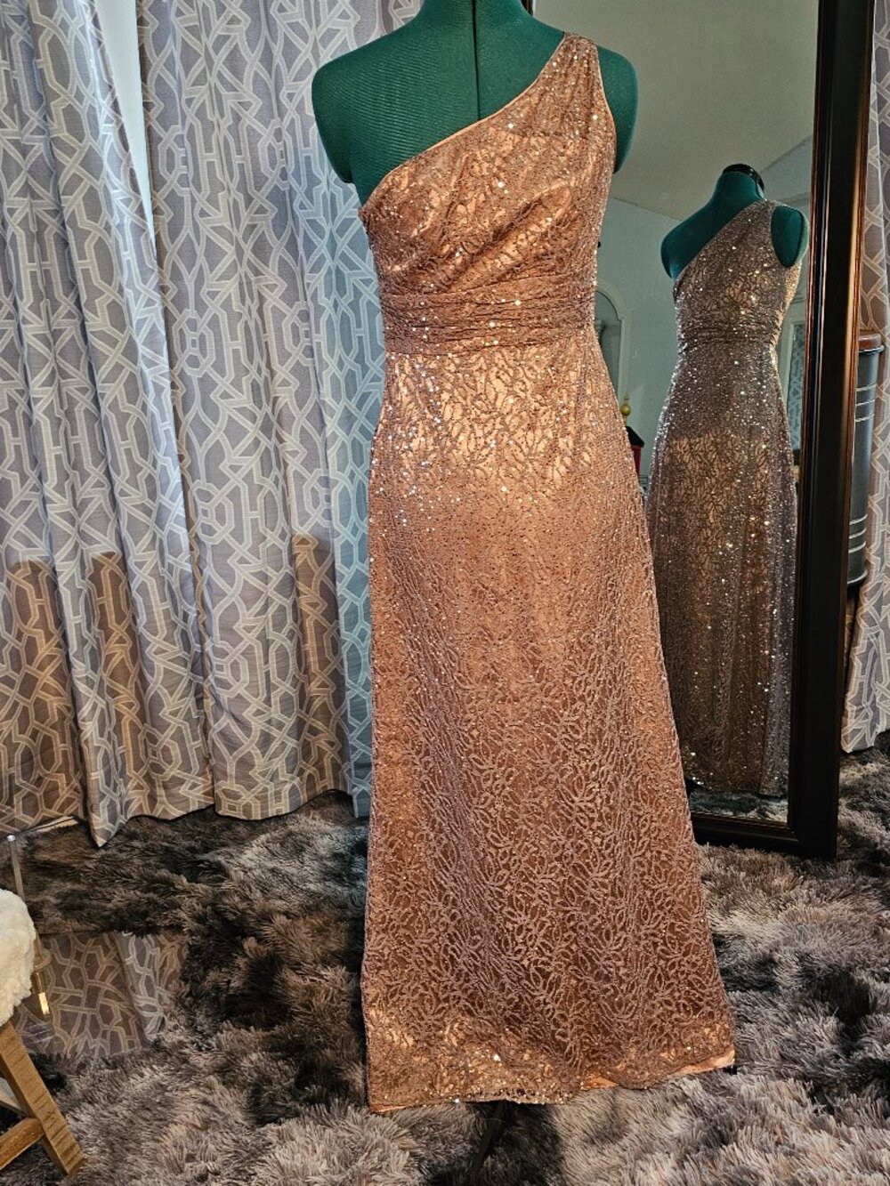 Hailey by Adrianna Papell Rose‑Gold Sequin Lace Halter Gown – Size 2